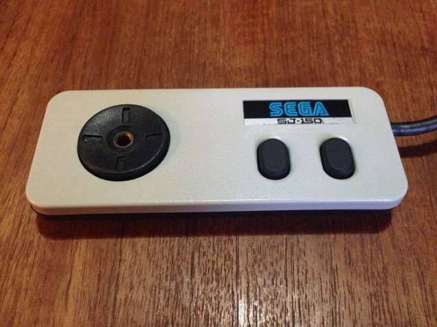SegaNintendoPads_6